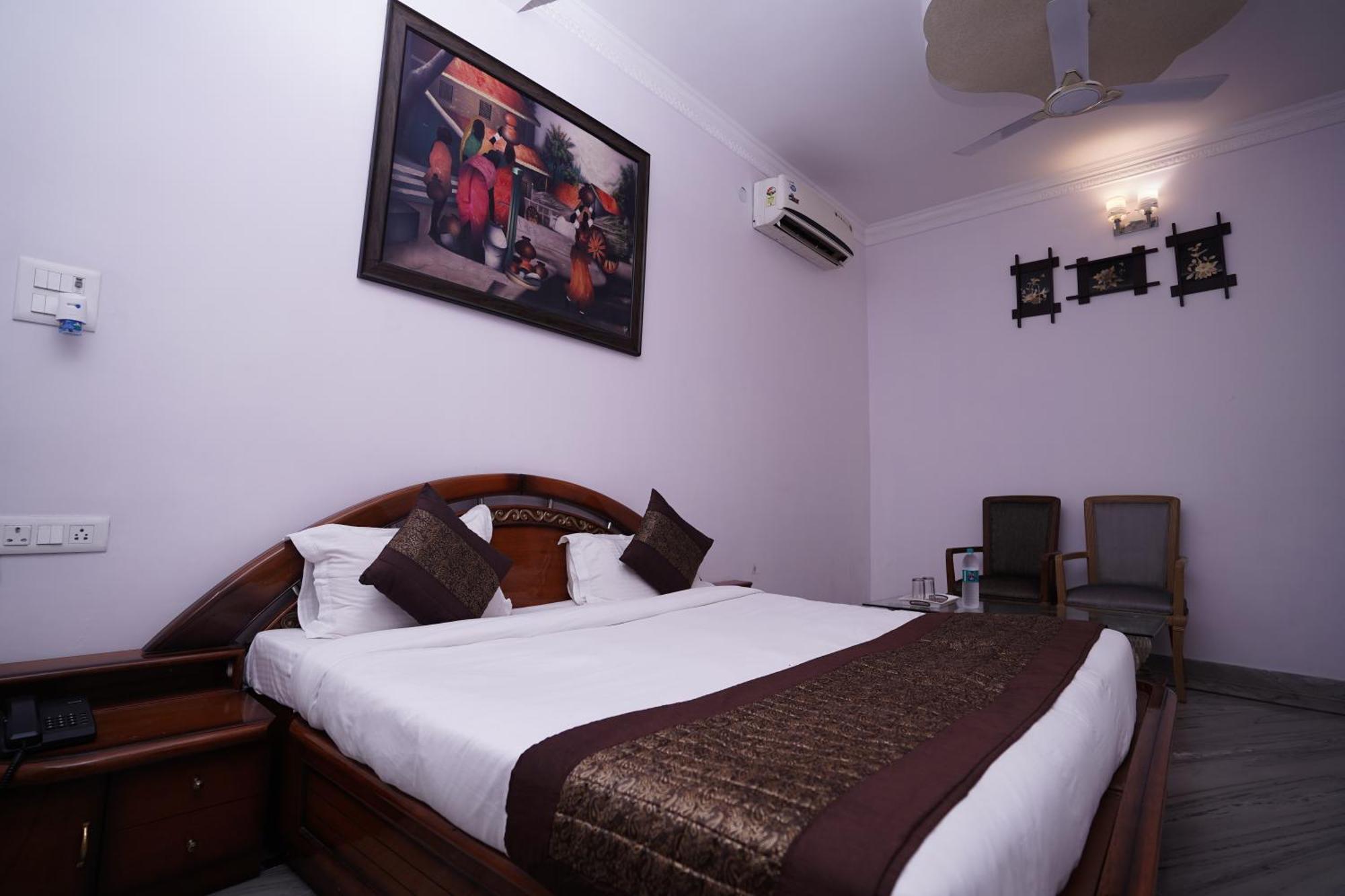 Hotel Lecston @Yashobhoomi Dwarka Sector - 25 Metro Station Dillí Exteriér fotografie