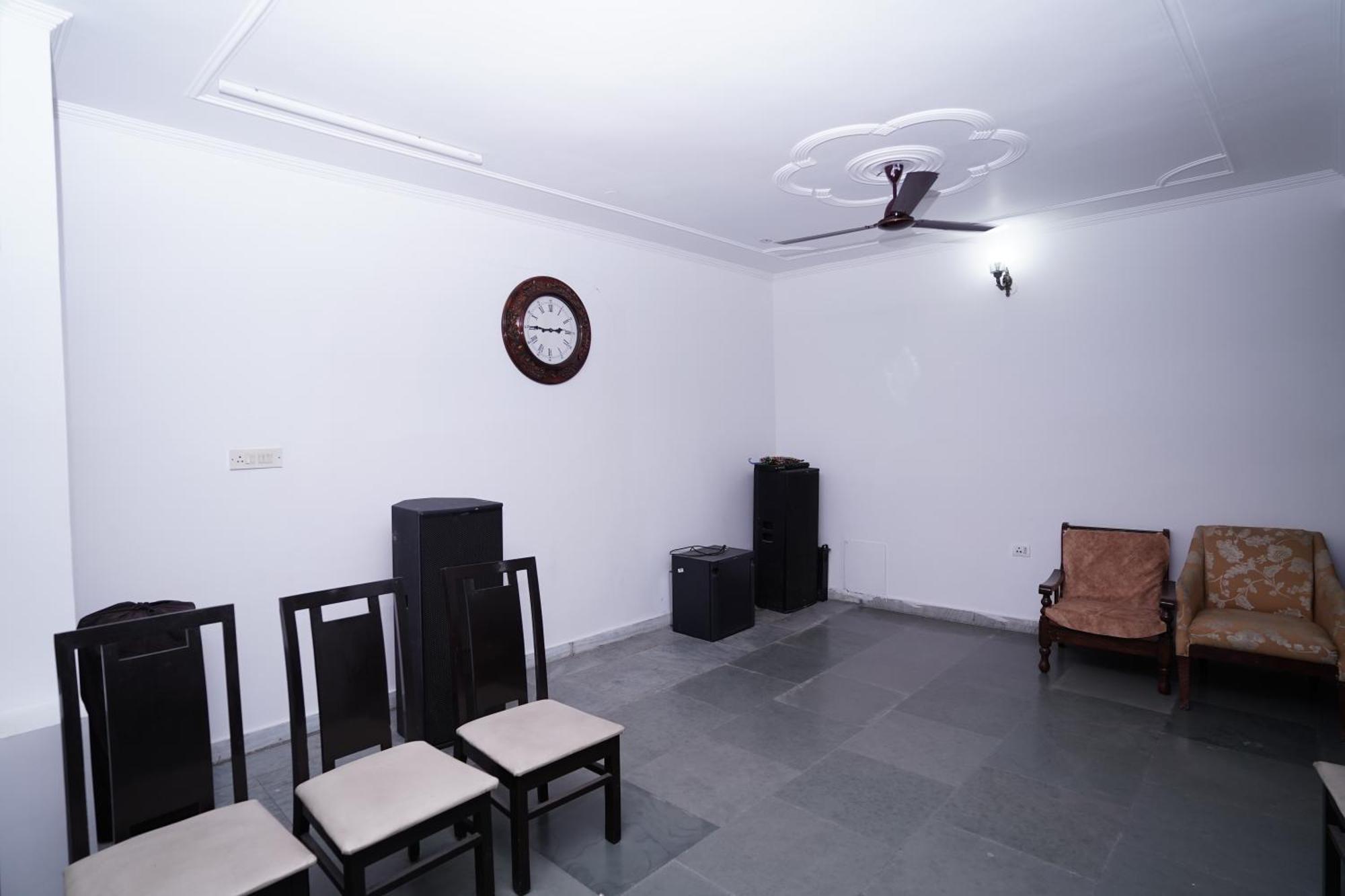 Hotel Lecston @Yashobhoomi Dwarka Sector - 25 Metro Station Dillí Exteriér fotografie